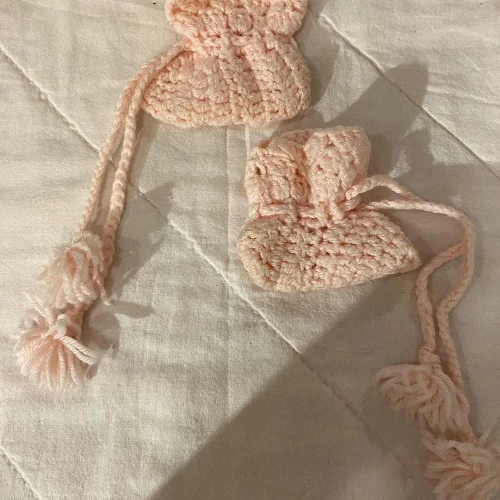 Hand Crafted Pink Booties Newborn (FB)